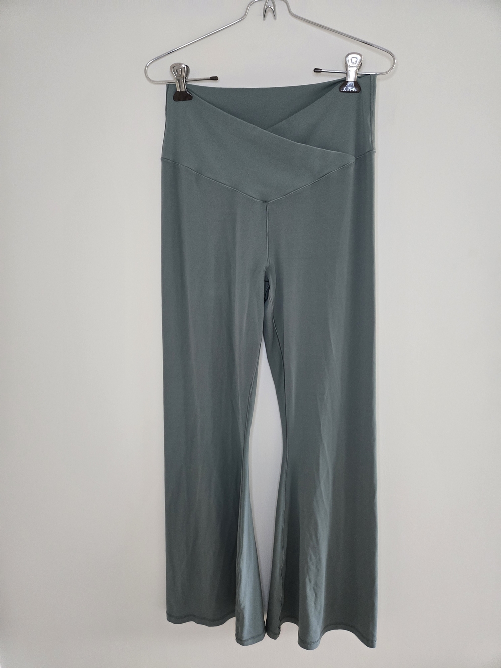 Aerie Flared Yoga Pants, High Crossover Waist Leggings in Muted Sage/Jade Green